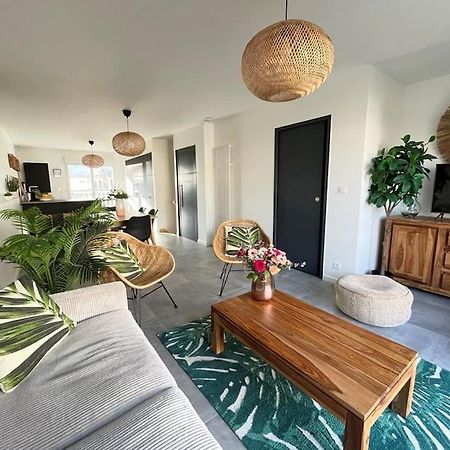 .La Villa Sablaise. Maison Avec Place De Parking Au Coeur Du Quartier Arago Les Sables-dʼOlonne Kültér fotó