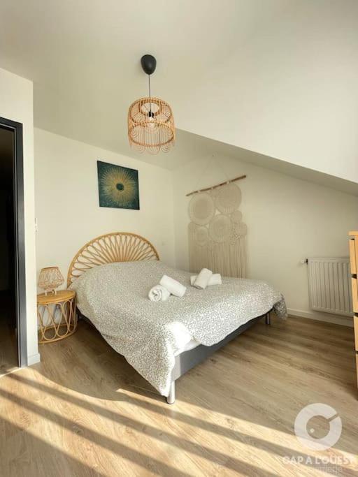 .La Villa Sablaise. Maison Avec Place De Parking Au Coeur Du Quartier Arago Les Sables-dʼOlonne Kültér fotó