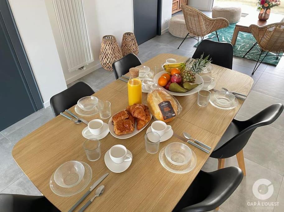 .La Villa Sablaise. Maison Avec Place De Parking Au Coeur Du Quartier Arago Les Sables-dʼOlonne Kültér fotó